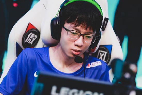 翼卡连接方案助力汽车产业破解跨境物联难题